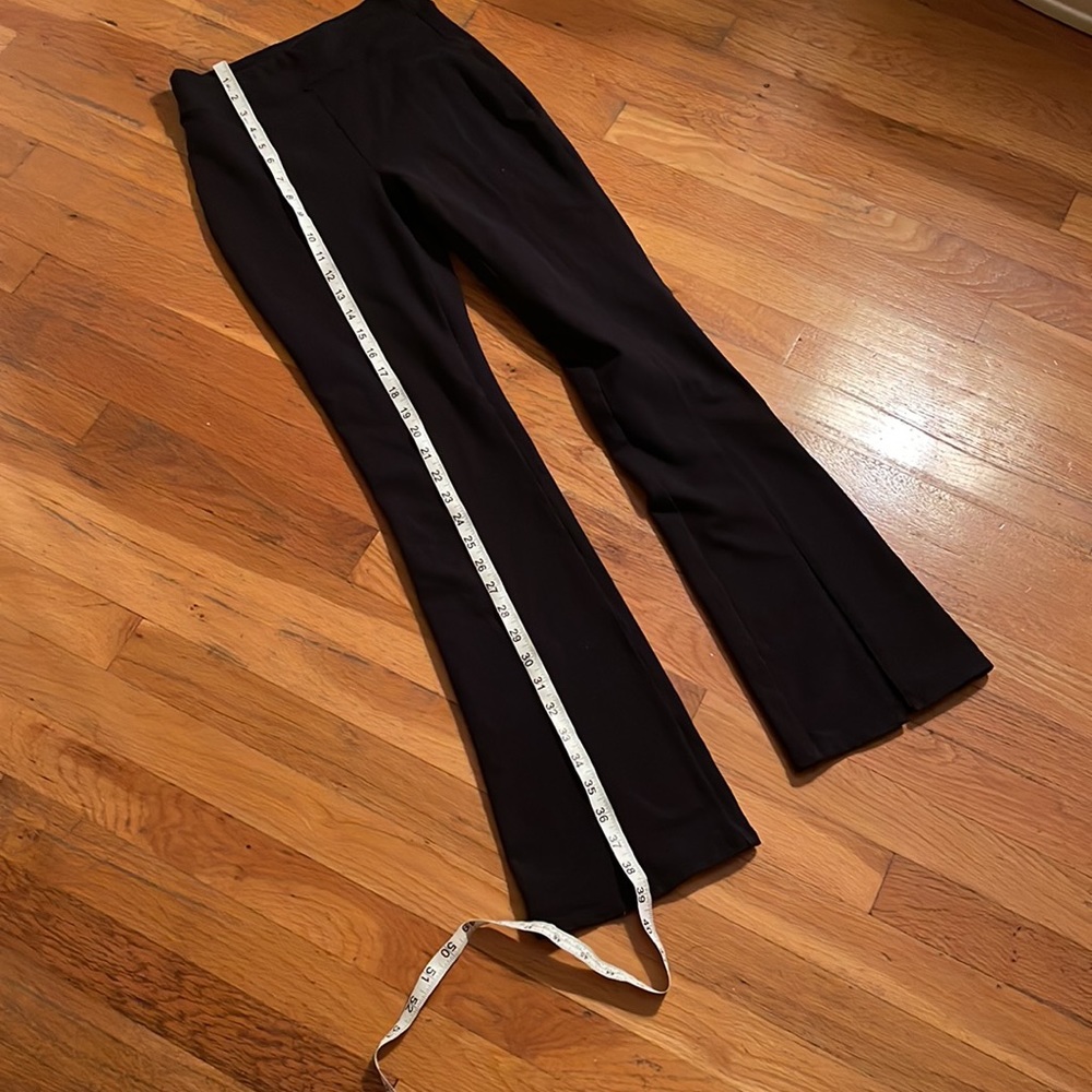 ALO AIRBRUSH high waist  flutter - Picture 2 of 9